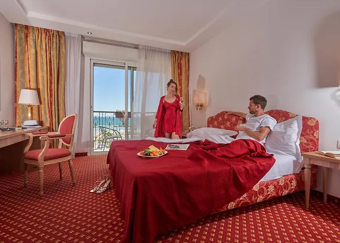 Hotel Bristol