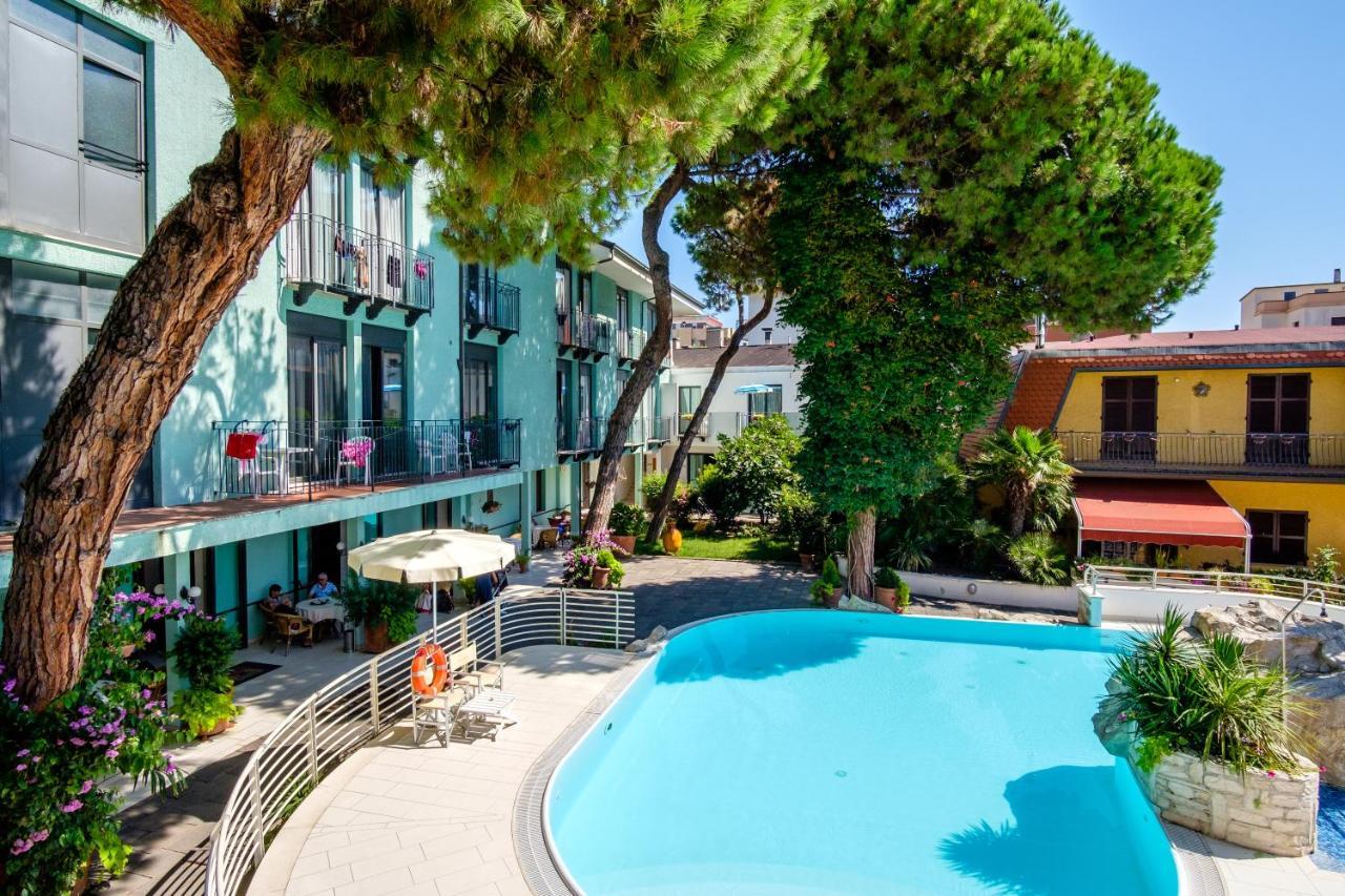 Bristol Hotel