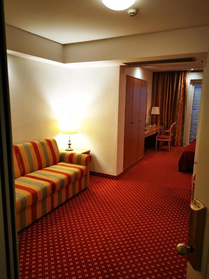 Hotel Bristol