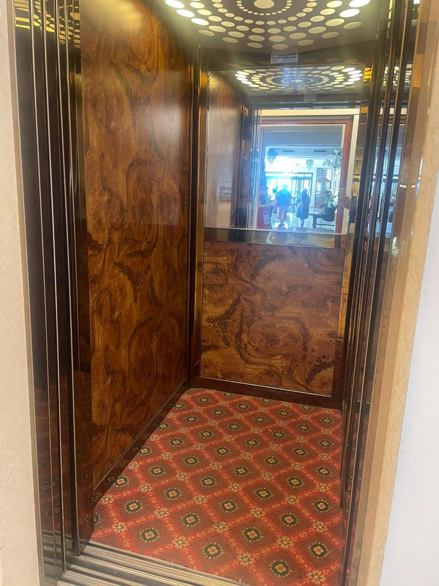 Bristol Hotel 4*